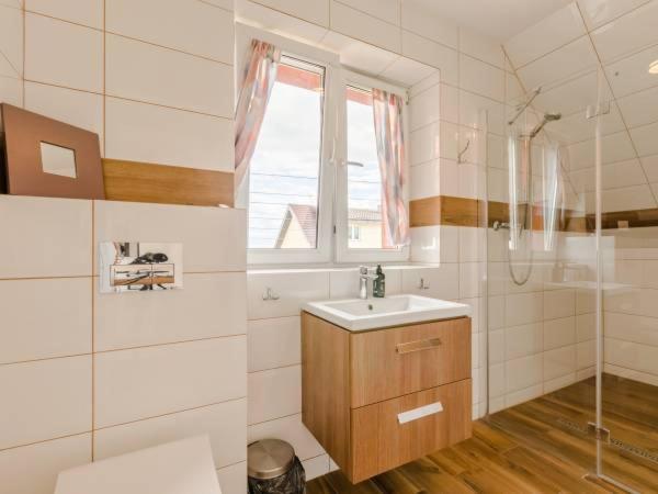 E&M Bed & Breakfast Mikołajki Luaran gambar