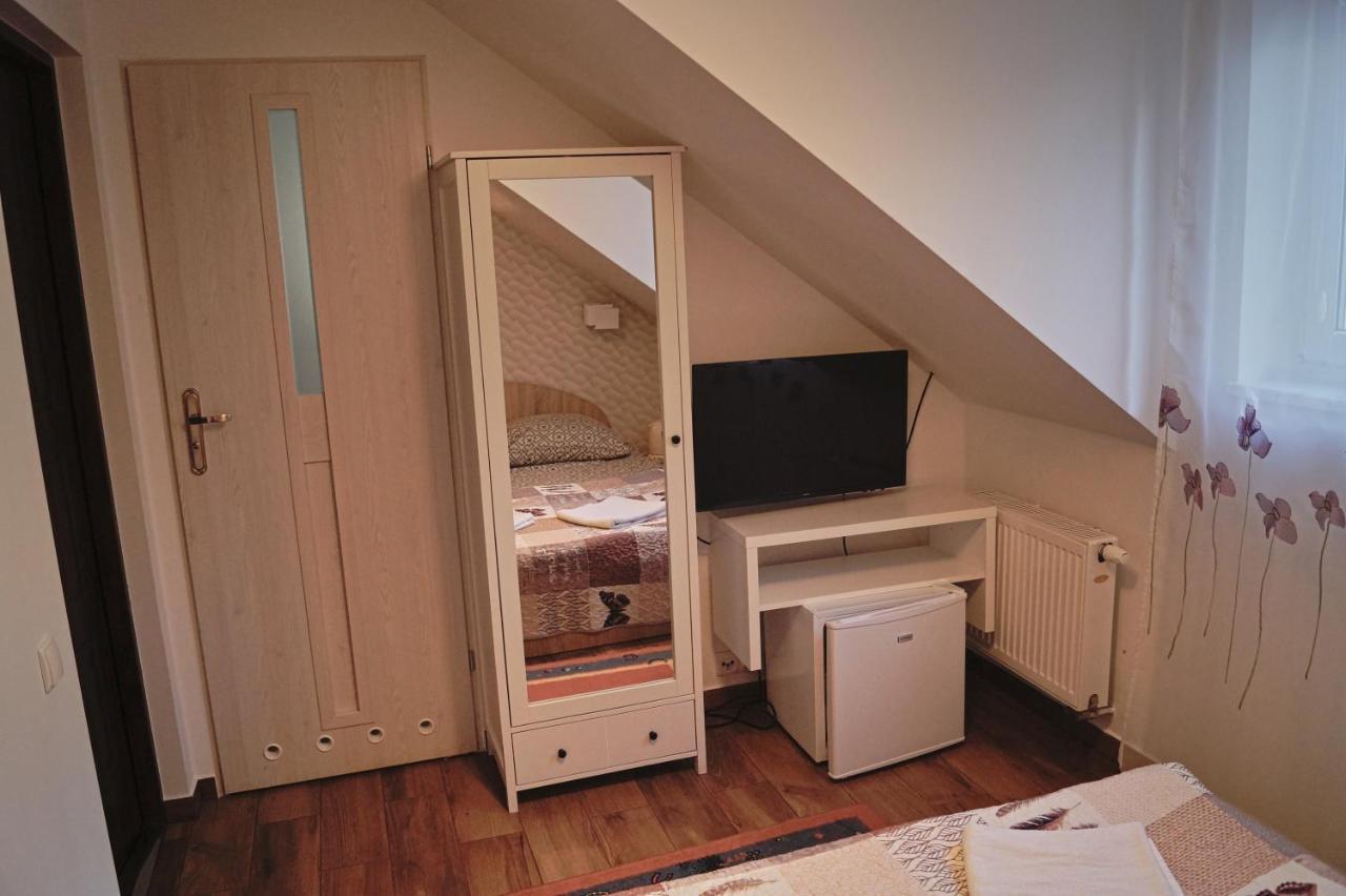 E&M Bed & Breakfast Mikołajki Luaran gambar