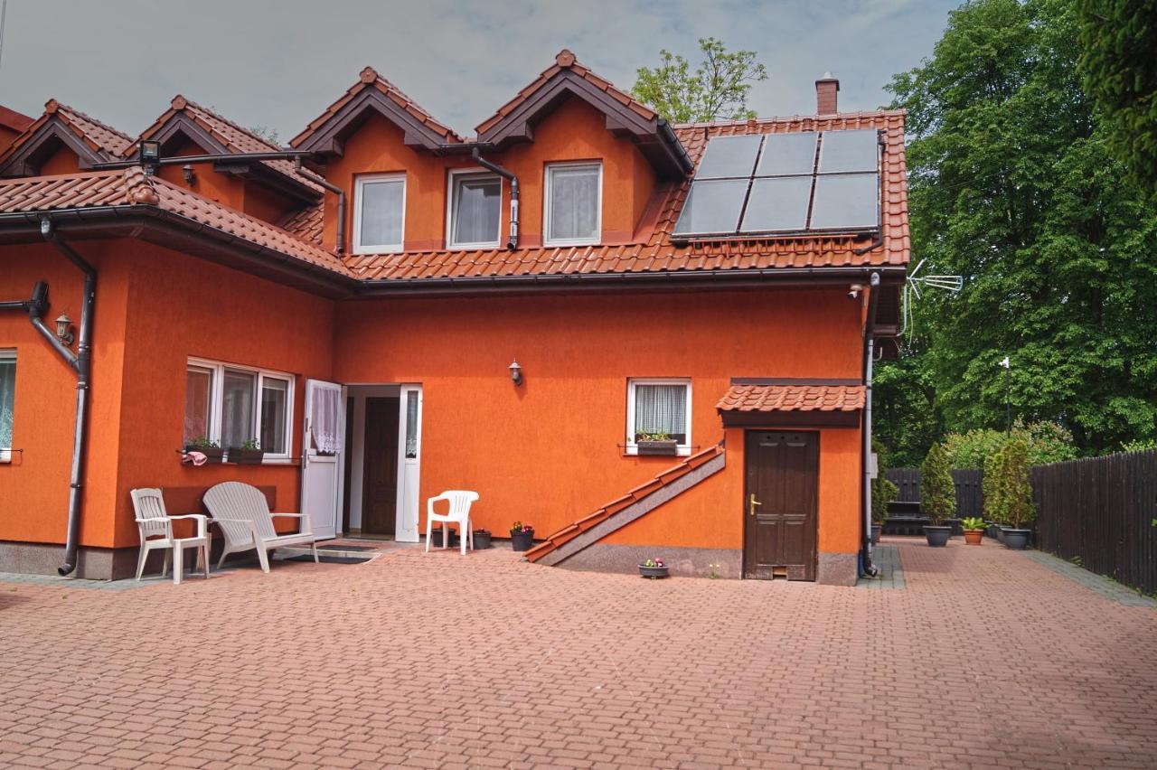 E&M Bed & Breakfast Mikołajki Luaran gambar